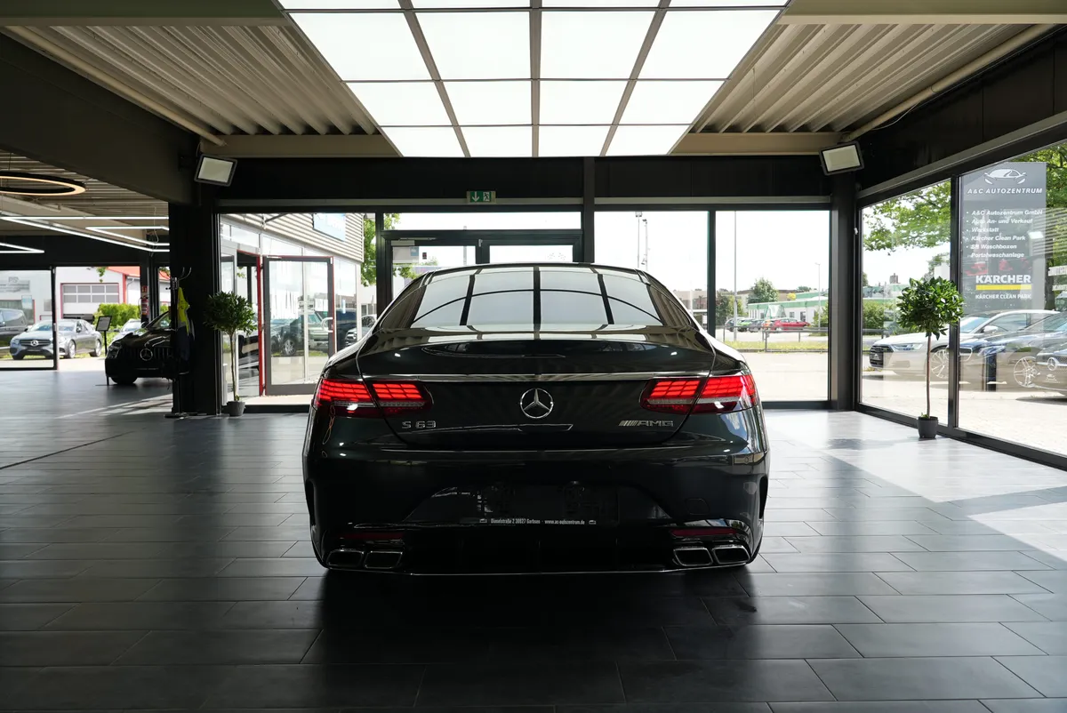 Mercedes-Benz S 63 AMG Coupé 4Matic+ - Image 4