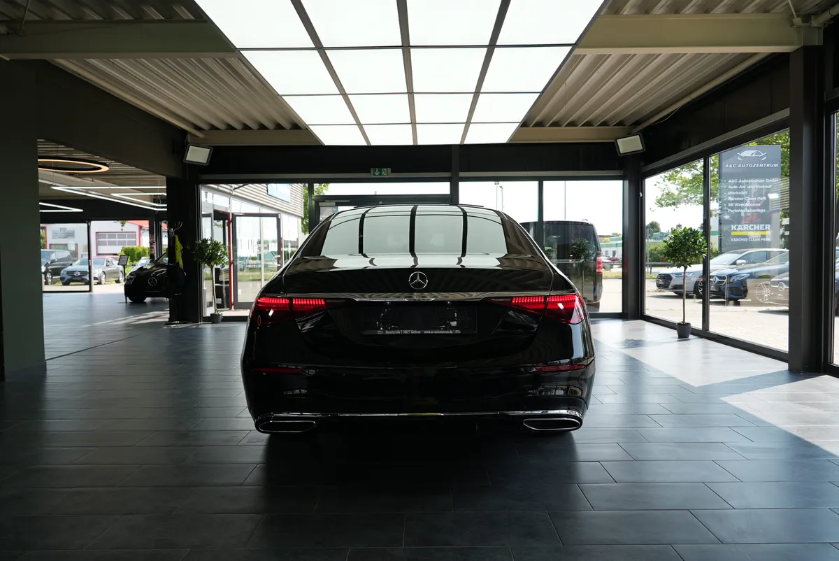 Mercedes-Benz S 350 d 4Matic AMG Line Langversion - Image 4