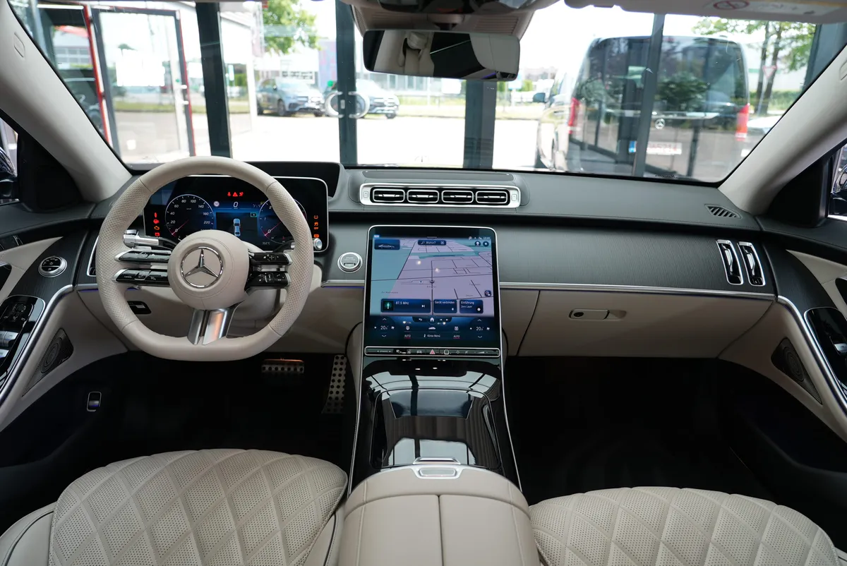 Mercedes-Benz S 350 d 4Matic AMG Line Langversion - Image 16