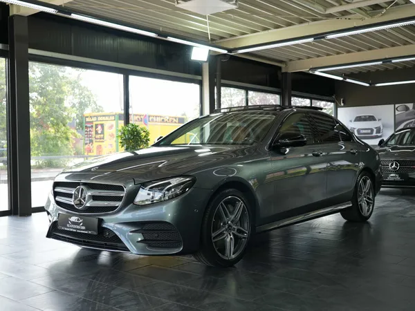Mercedes-Benz E 350 AMG Line