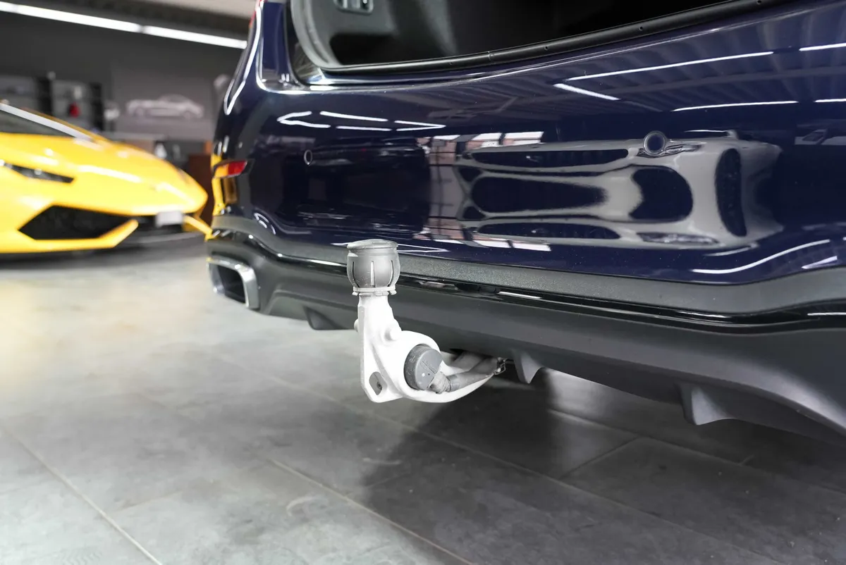 Mercedes-Benz C 300 AMG Line - Image 14