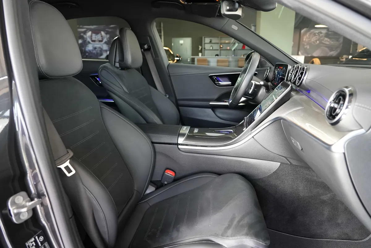 Mercedes-Benz C 220 d AMG Line - Image 14