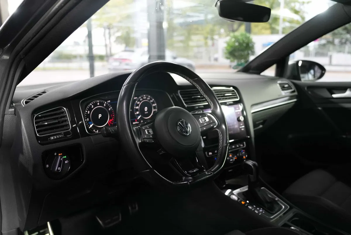 Volkswagen Golf VII Lim. R BMT 4Motion - Image 13