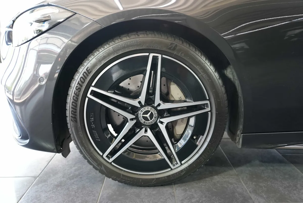 Mercedes-Benz C 220 d T-Modell AMG Line - Image 10