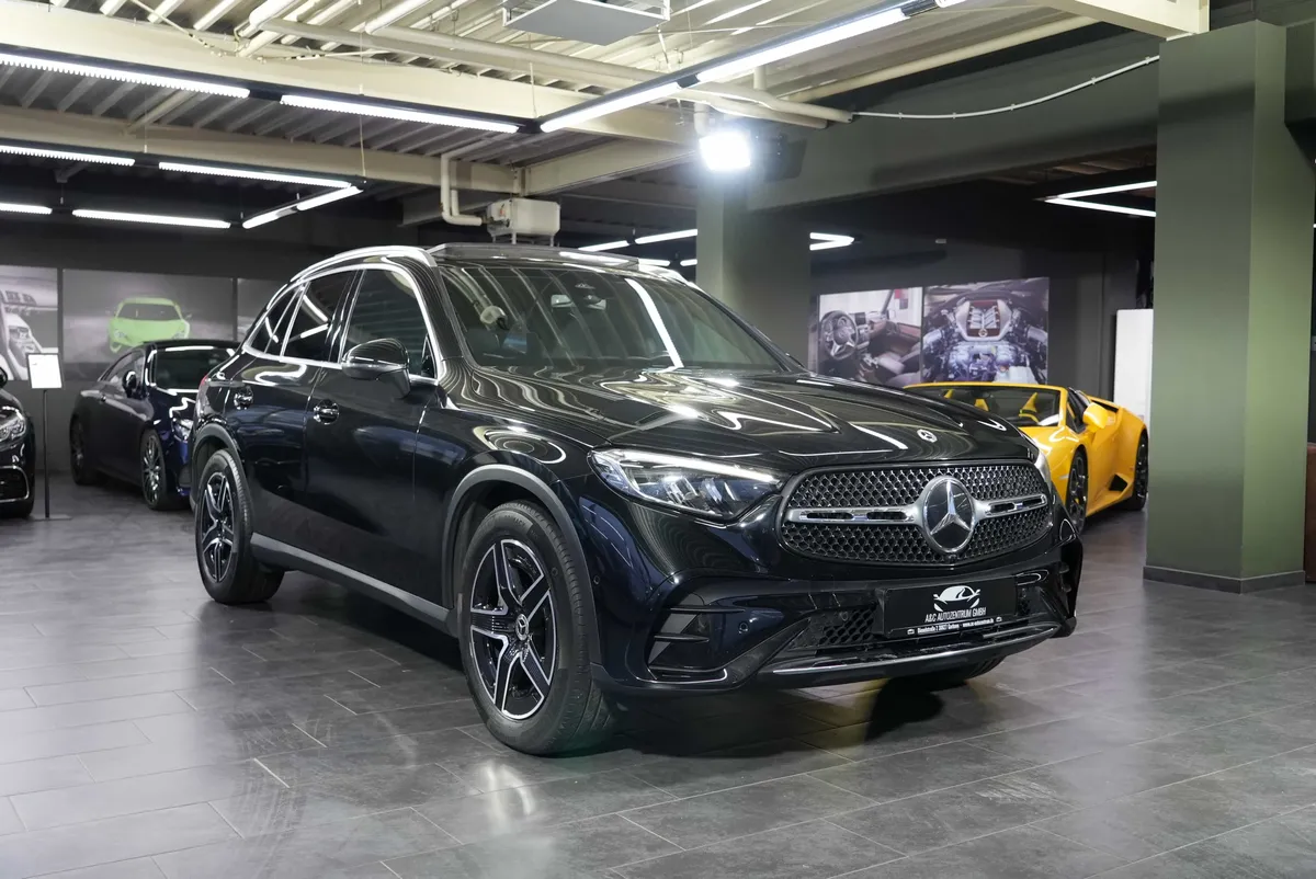 Mercedes-Benz GLC 200 4Matic AMG Line - Image 7
