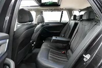 BMW 540i xDrive Touring Sport Line - Image 13