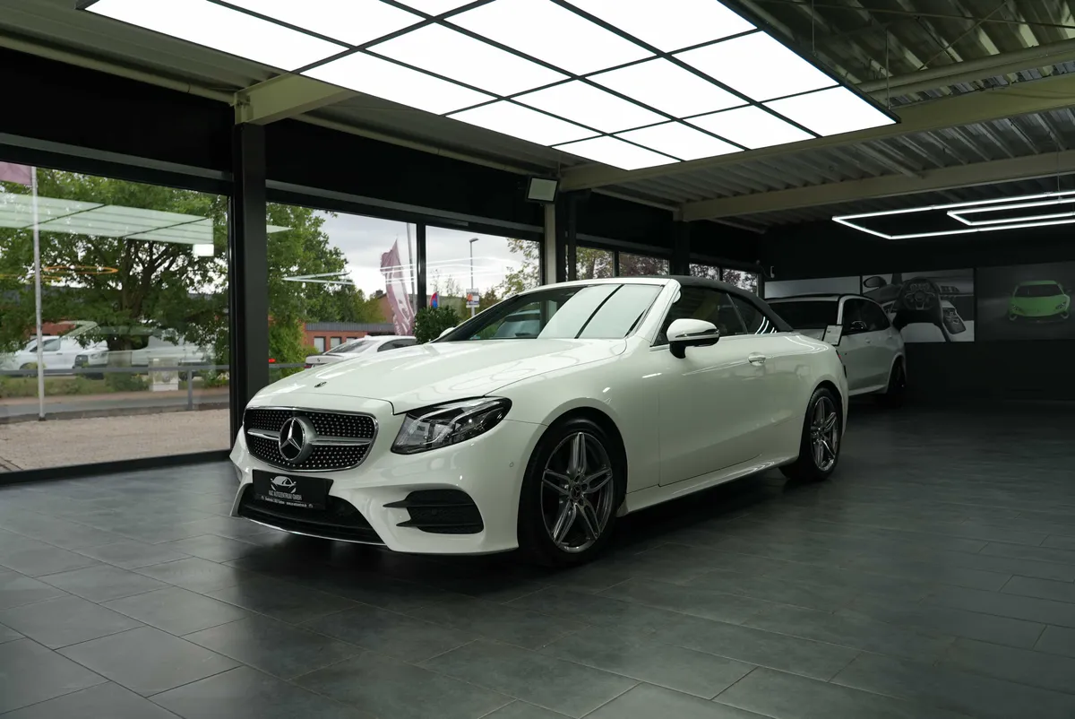 Mercedes-Benz E 200 Cabrio AMG Line - Image 19