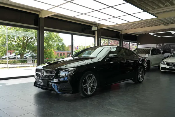 Mercedes-Benz E 400 Coupé 4Matic AMG Line