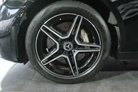 Mercedes-Benz E 300e T-Modell AMG Line Facelift - Image 16